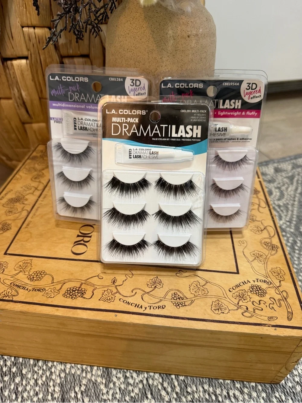 New Fake Eyelashes Bundle- L.A. Colors - 9 Pairs + 3 Lash Adhesives DramatiLash